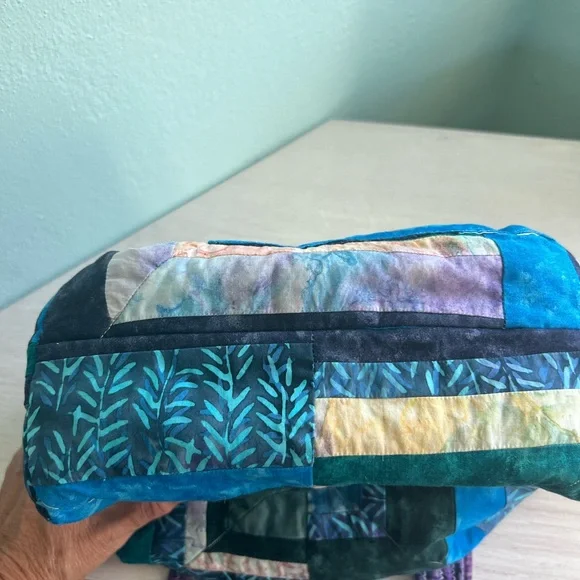 Unique design Handmade quilted “Seaside” theme tote - Picture 3 of 4